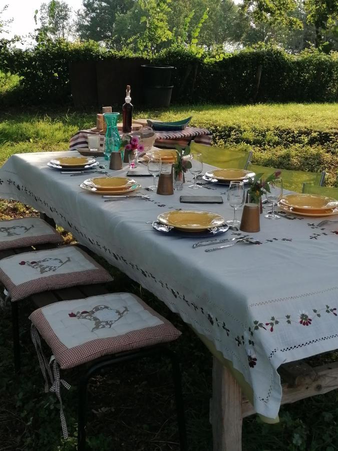 Lou Graou Chepre Gite D'Etape Chandon Kültér fotó